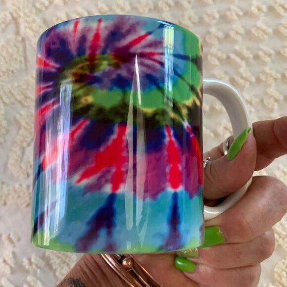 Ceramic Tie Dye Mug 12 oz. Hippy Groovy - Picture 1 of 6